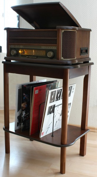 Soundmaster Nostalgie Untertisch aus Holz mit Schallplattenablage Preisnachlass