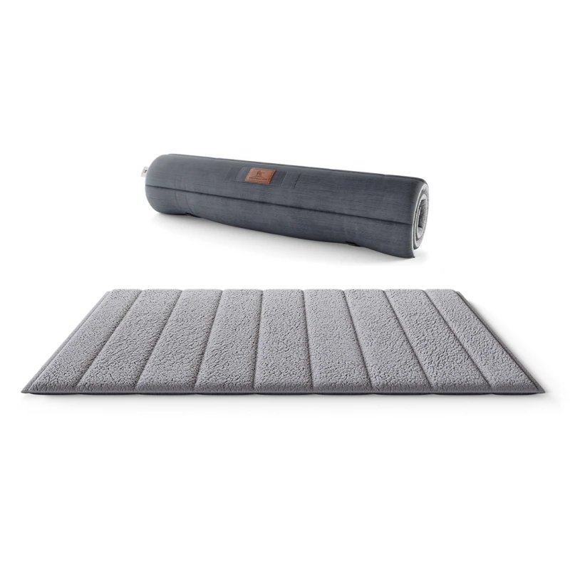 fressnapf Knuffelwuff tragbare Reisematte Linea Travel aus Velours grau L
