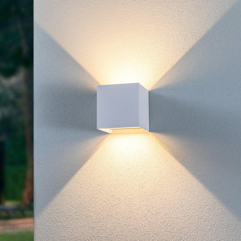 lampenwelt Lindby LED-Außenwandleuchte Nivar eckig weiß Metall IP54 Outlet