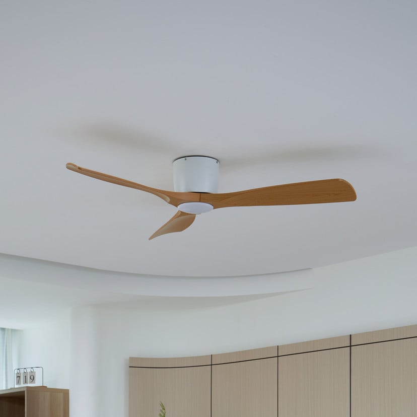 lampenwelt Lucande Smart LED-Deckenventilator Moneno weiß/holz Tuya Exklusivangebot