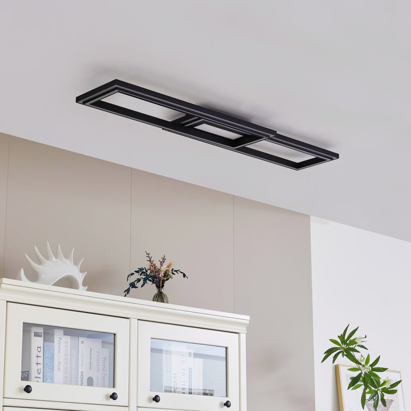 lampenwelt Lucande Smart LED-Deckenleuchte Tjado 115 cm schwarz RGB CCT Lagerräumung