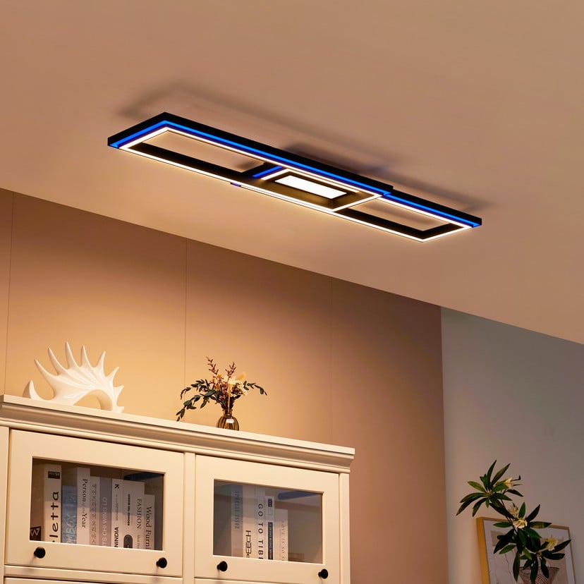 lampenwelt Lucande Smart LED-Deckenleuchte Tjado 115 cm schwarz RGB CCT Lagerräumung