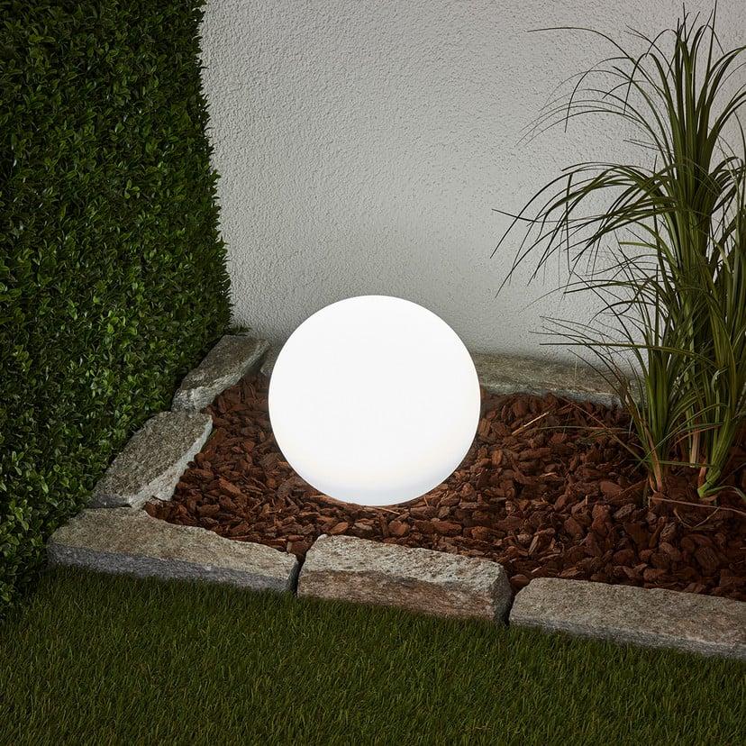 lampenwelt Lindby LED-Solarlampe Lago Ø 25 cm Kugel Erdspieß weiß Meist gekauft