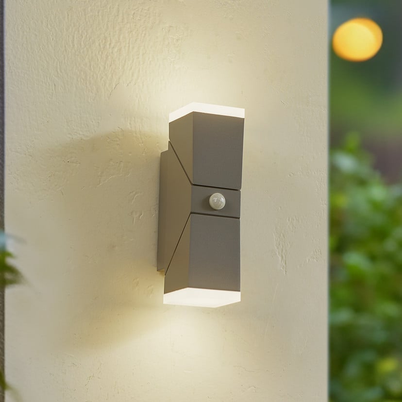 lampenwelt Lindby LED-Wandleuchte Sally 22 cm grau IP54 Sensor Zeitbegrenzte Promotion