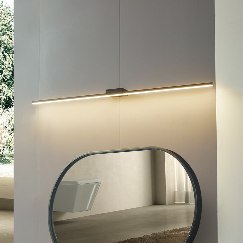 lampenwelt Lucande LED-Spiegellampe Kivana schwarz Metall 120cm IP44 Nur noch ein Tag übrig