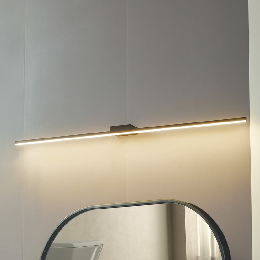 lampenwelt Lucande LED-Spiegellampe Kivana schwarz Metall 120cm IP44 Nur noch ein Tag übrig