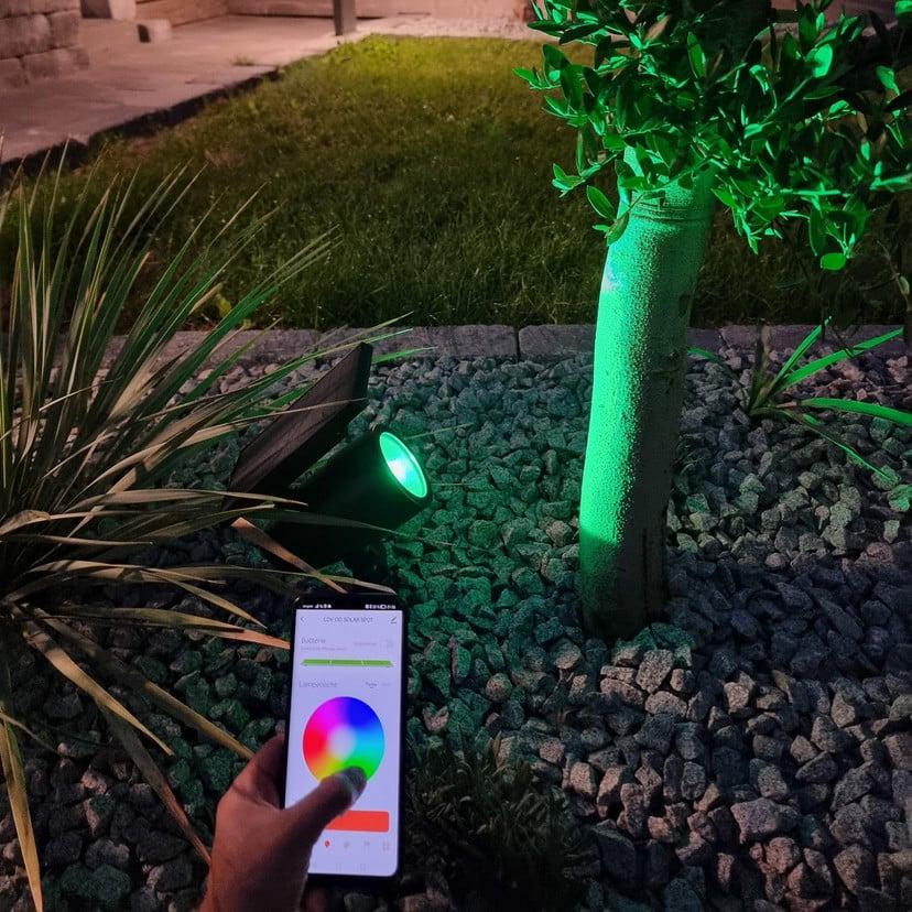 lampenwelt LEDVANCE SMART+ Bluetooth Solar LED-Spot Erdspieß RGB IP44 Letzte 2 Tage