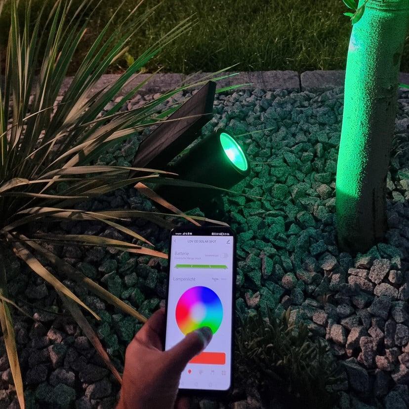 lampenwelt LEDVANCE SMART+ Bluetooth Solar LED-Spot Erdspieß RGB IP44 Letzte 2 Tage