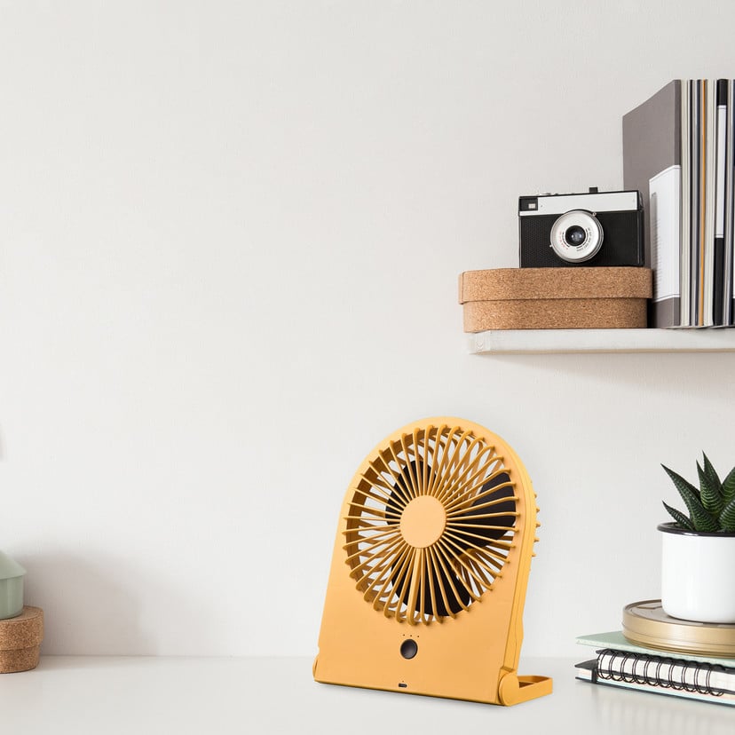 lampenwelt Akku-Tisch-Ventilator Breezy gelb Bis zu 50% Rabatt